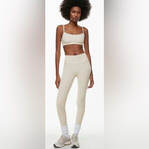 NWT Aritzia Golden Butter Infinite Hi-Rise leggings, 8, Haze Grey